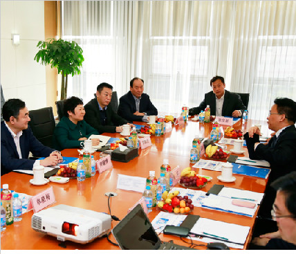 北京市工商联党组书记郑默杰一行莅临银娱优越会建设考察调研